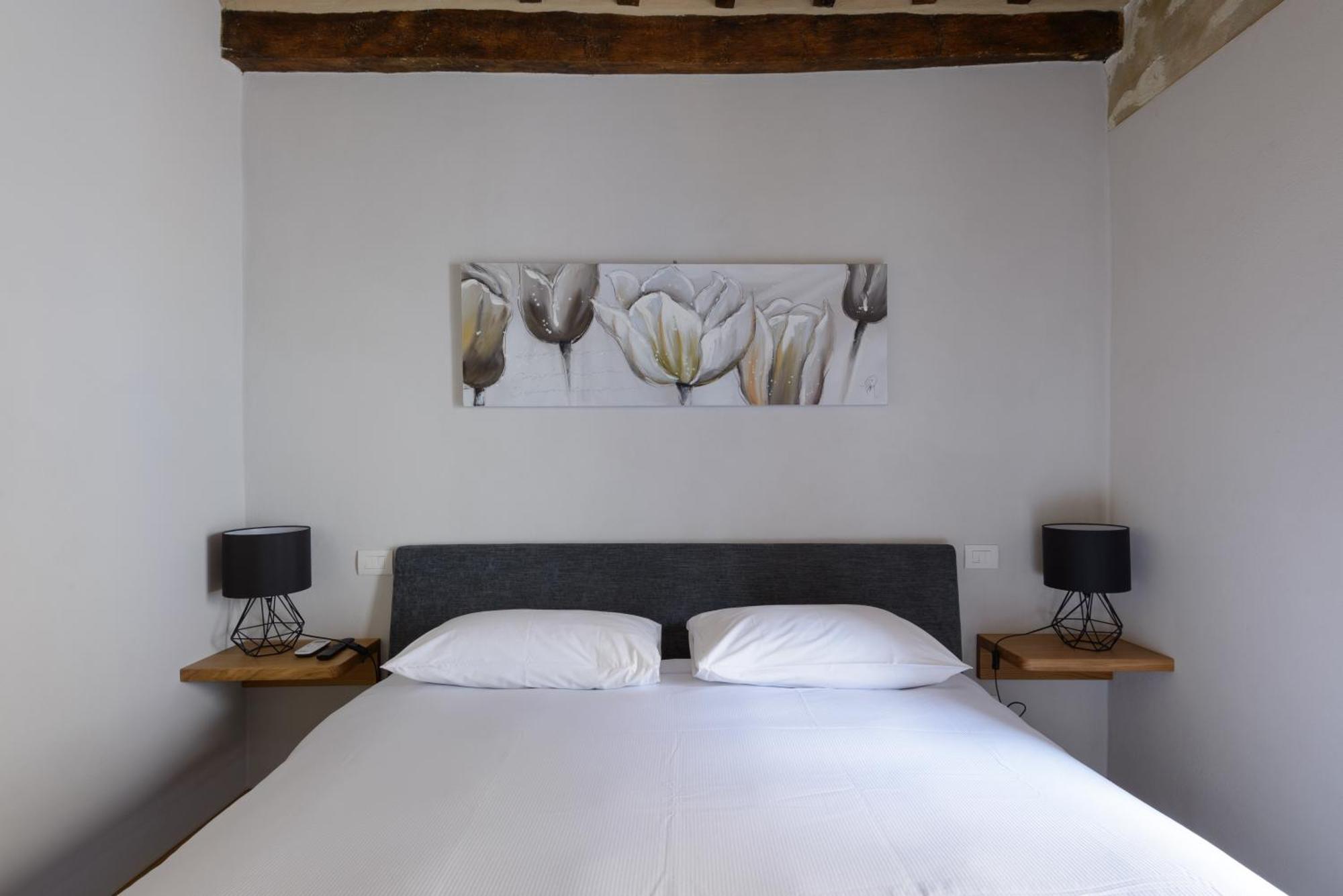 The View - Sunset & Relax - Suite - Appartamenti Vista Lago Passignano sul Trasimeno Exterior photo